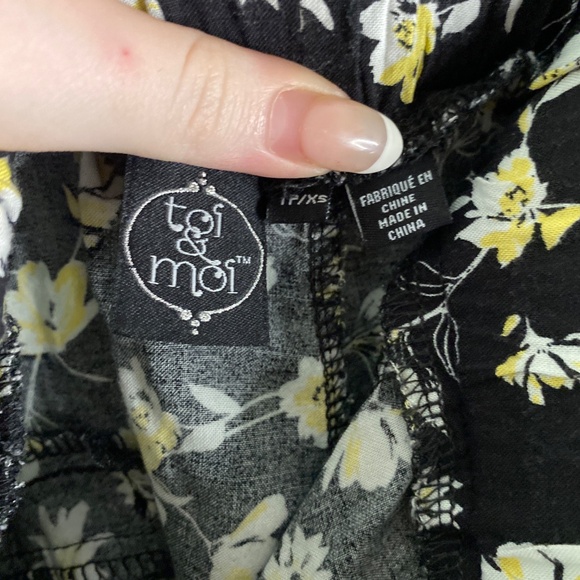 Toi & Moi Loose Fitting Flower Print Shorts - Picture 4 of 4